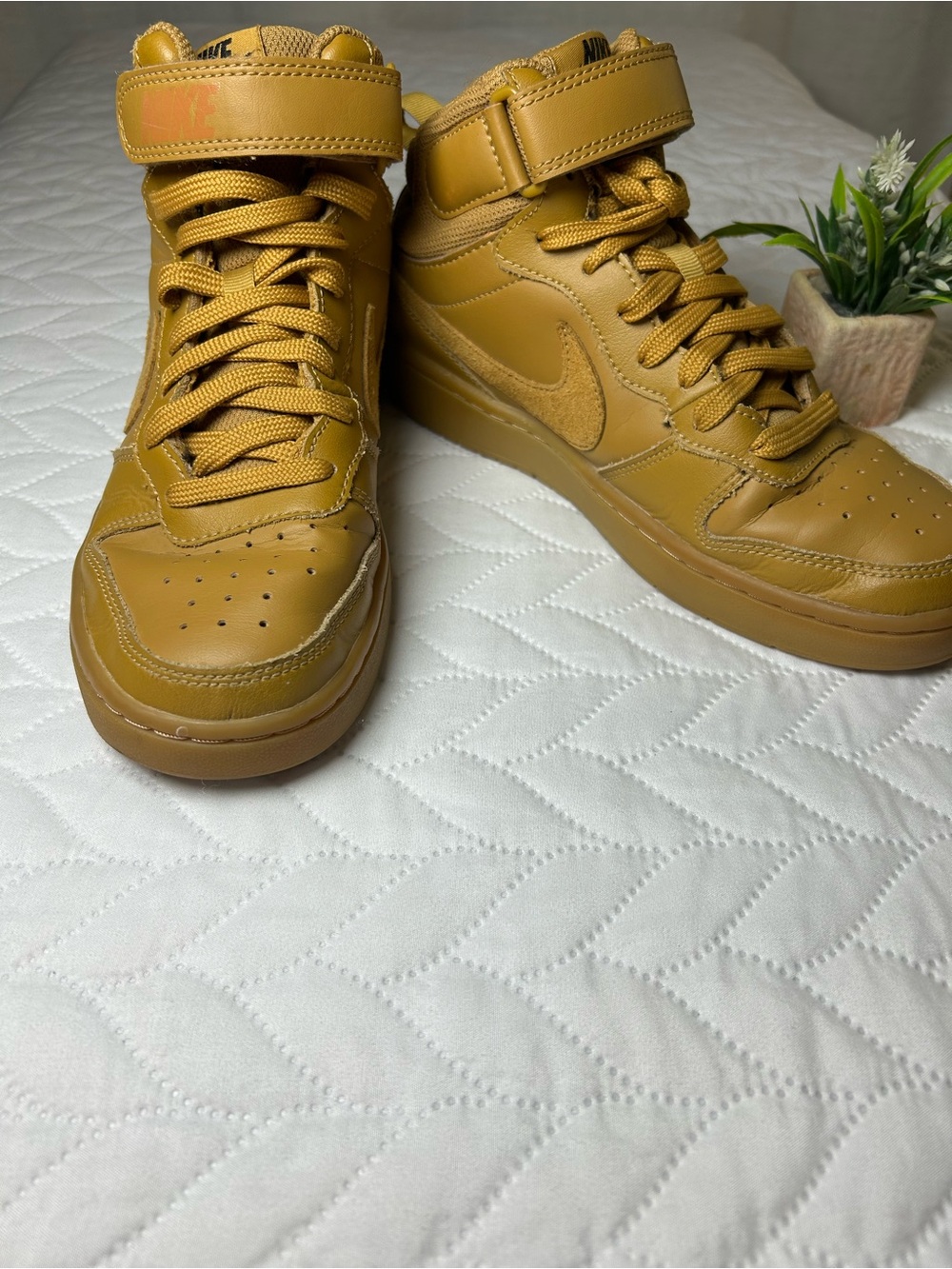 Nike Court Borough Mid 2 "Wheat" - Size 6Y (Women's 7.5) - Picture 4 of 10